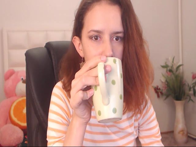 Live sex webcam photo for IrisNichols #268249431