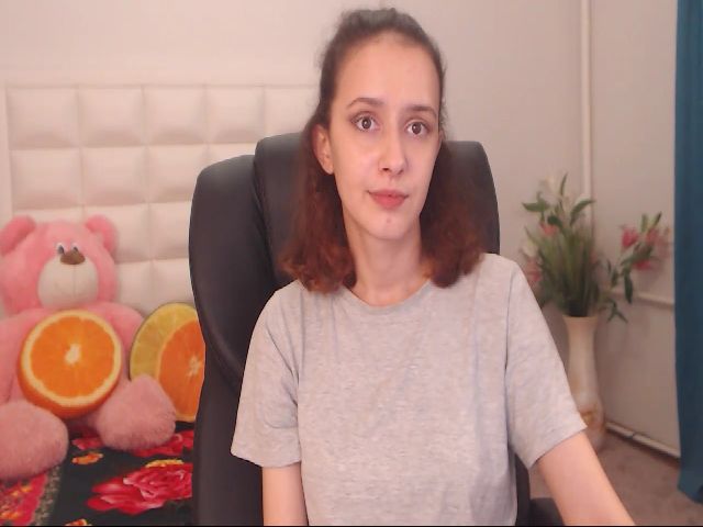 Live sex webcam photo for IrisNichols #268293891