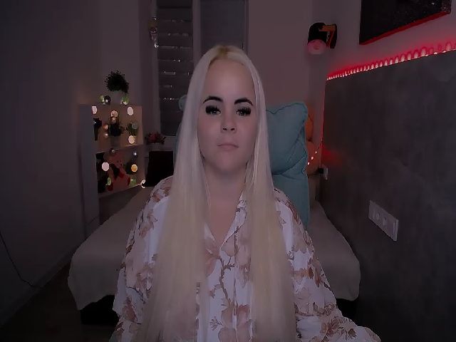 Live sex webcam photo for Jenni__fer #268550285