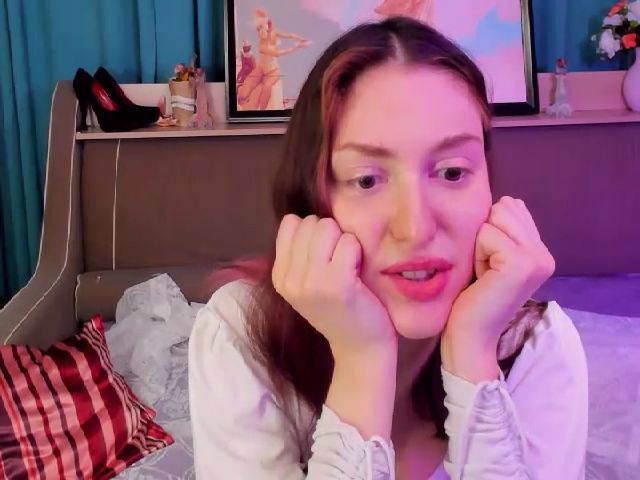 Live sex webcam photo for MadFrau #268547017