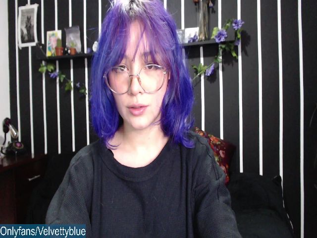 Live sex webcam photo for VelvetyBlue #268303307