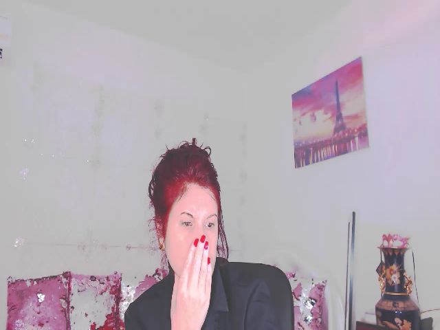 Live sex webcam photo for Deluxek #268530244