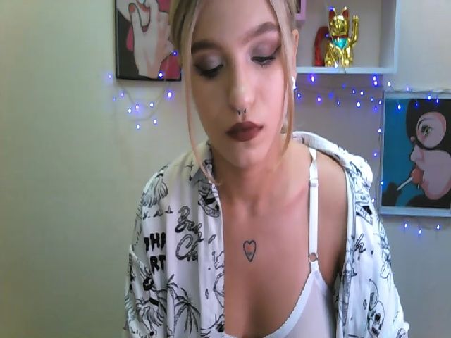 Live sex webcam photo for Isabe_lla #268498901