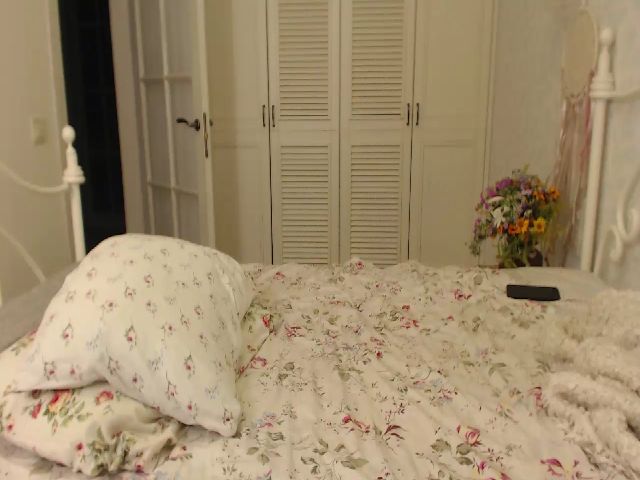 Live sex webcam photo for Passion0ut #268543184