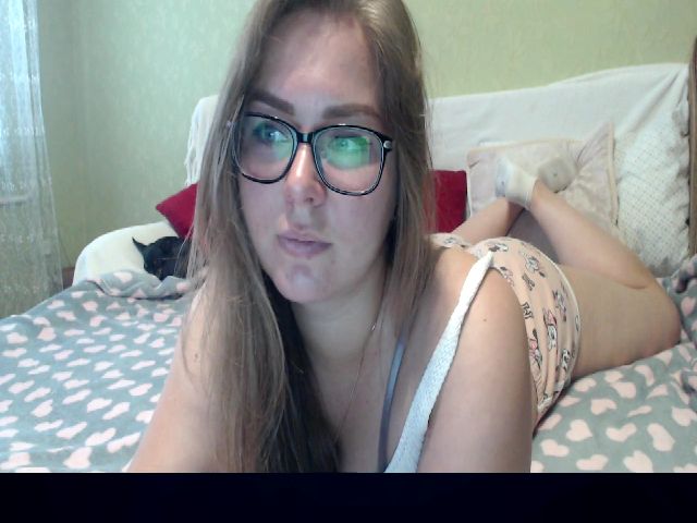 Live sex webcam photo for Scarlet_Johan #268453796