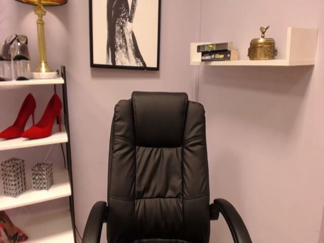 Live sex webcam photo for SOFIExMFC #268256387