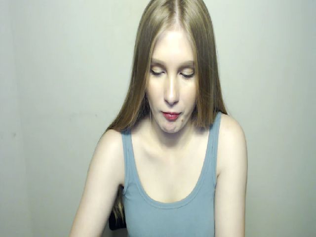 Live sex webcam photo for RomaFord_ #268549237