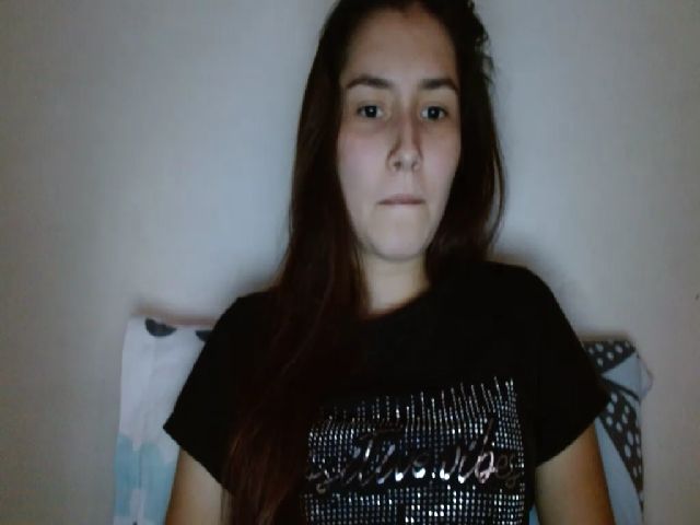 Live sex webcam photo for Girlhot29 #268549075