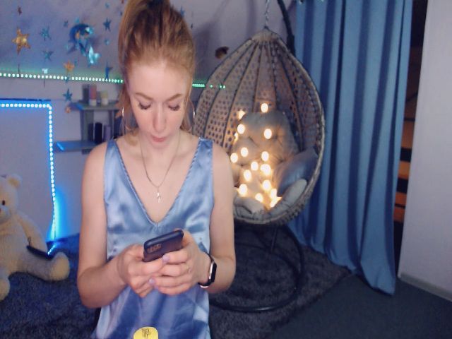 Live sex webcam photo for SunShine_A #268547326