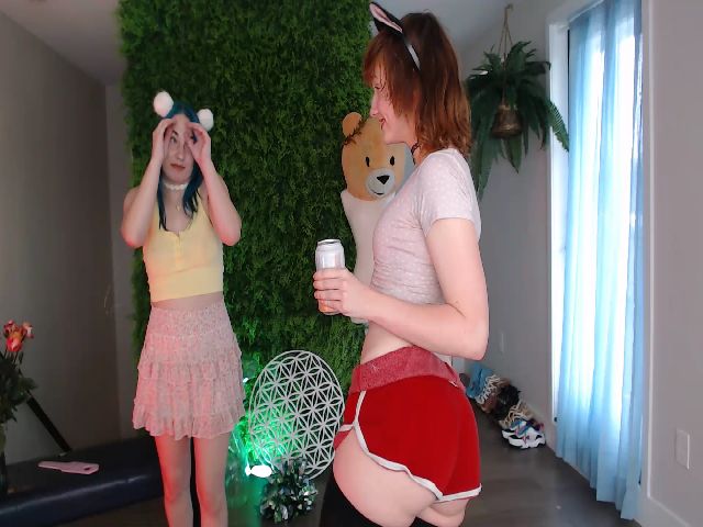 Live sex webcam photo for SnugglePunk #268549619