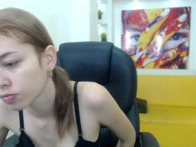 Live sex webcam photo for LeeKathryn #268454778