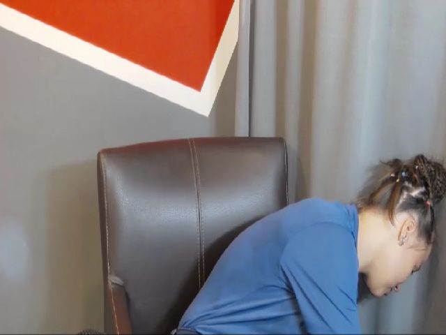 Live sex webcam photo for SimplyJoy #268312443