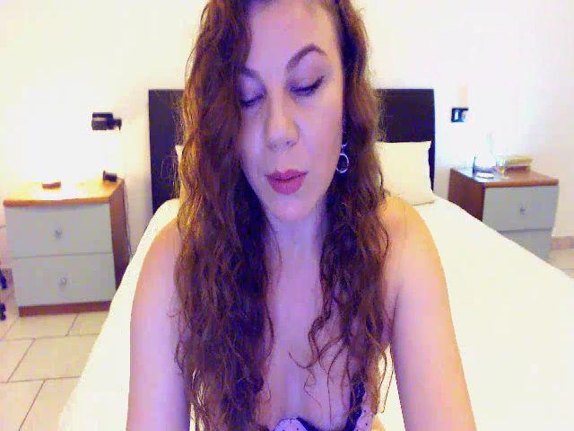 Live sex webcam photo for Aichax #268524436