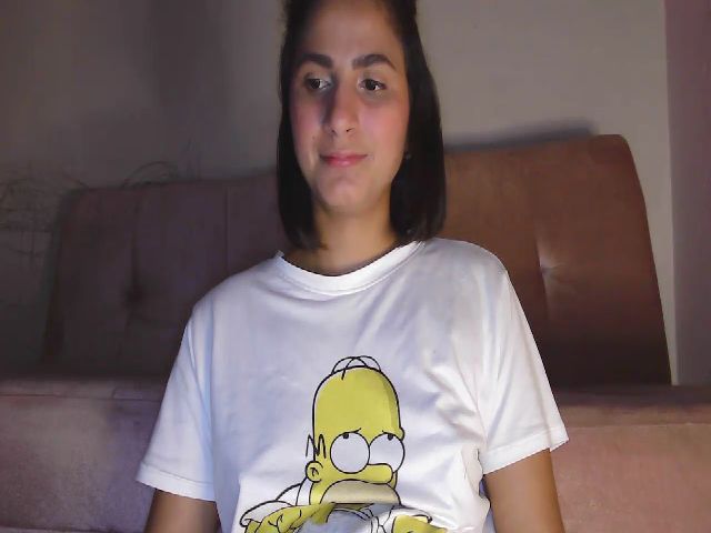 Live sex webcam photo for Sarita30 #268418483