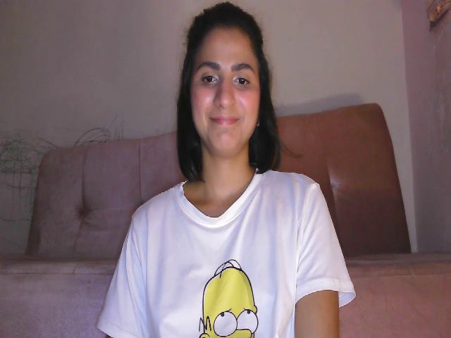 Live sex webcam photo for Sarita30 #268441814