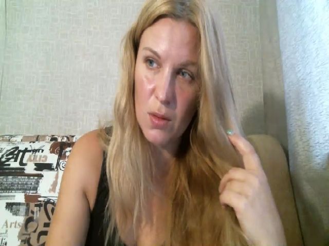 Live sex webcam photo for Lexy_Ross #268349660