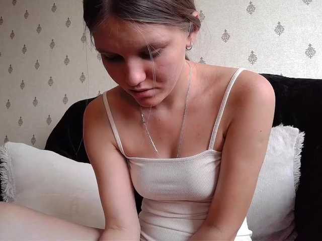 Live sex webcam photo for -Lesichka- #268452646