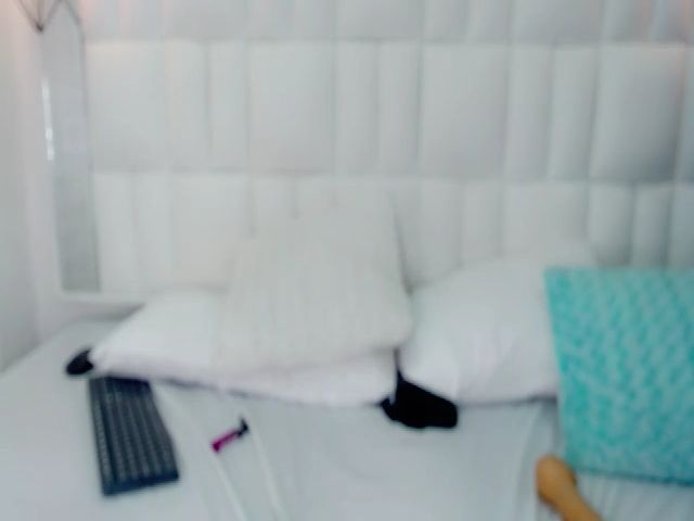 Live sex webcam photo for mariajose_19 #268276718