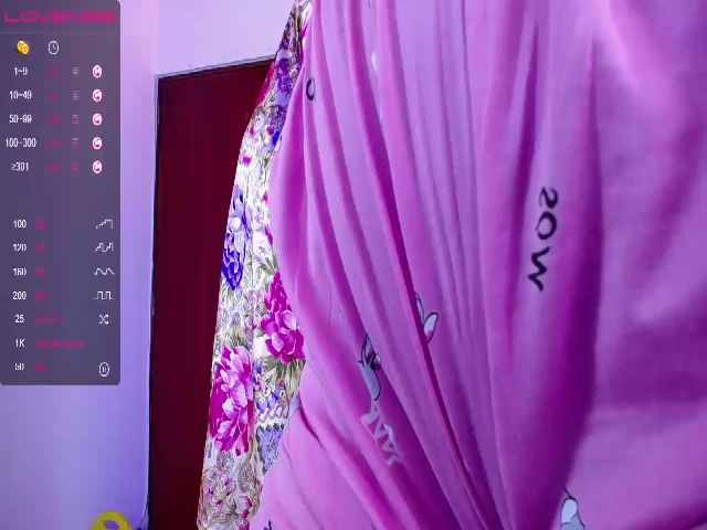 Live sex webcam photo for Miafitnesss #268539838