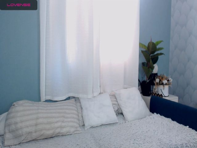 Live sex webcam photo for AviAngel #268367561