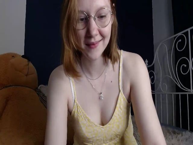 Live sex webcam photo for Mis_Di #268328218