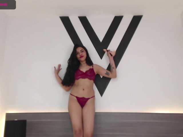 Live sex webcam photo for TashaRay #268452989