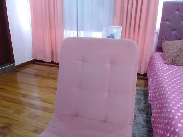 Live sex webcam photo for cat-moon #268568795