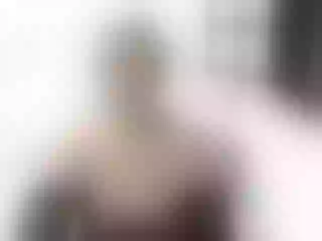 Live sex webcam photo for lilyhung50 #268563044