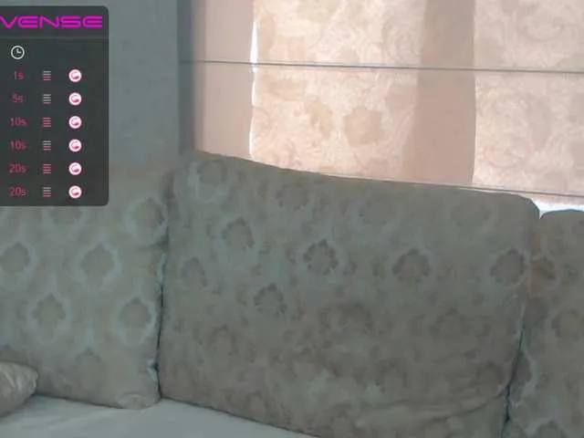 Live sex webcam photo for MilenaStarX #268557151