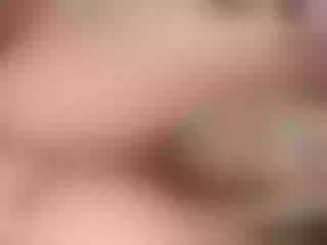 Live sex webcam photo for juliesquirts #268557708