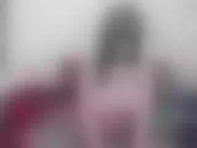 Live sex webcam photo for LolaCandy #268550901
