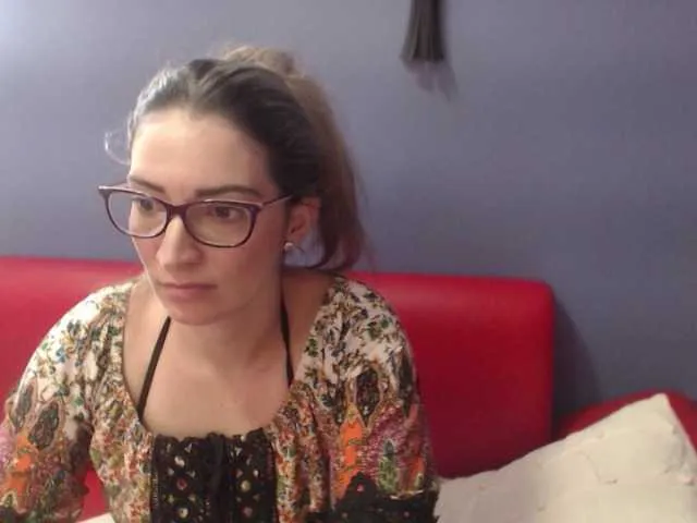 Live sex webcam photo for jeniferblanco #268568801