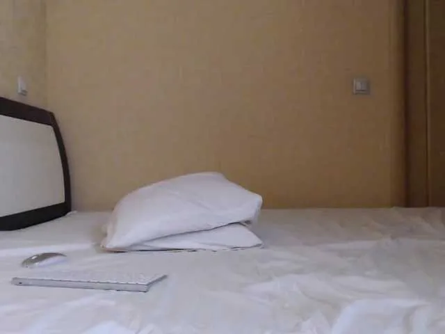 Live sex webcam photo for megan6969 #268562522