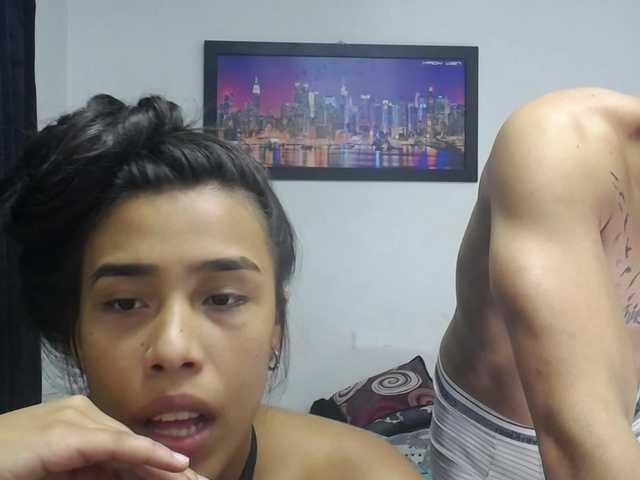 Live sex webcam photo for AngelAnMonicA #268557762