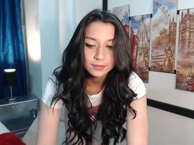 Live sex webcam photo for yvonnemarrie #268552780