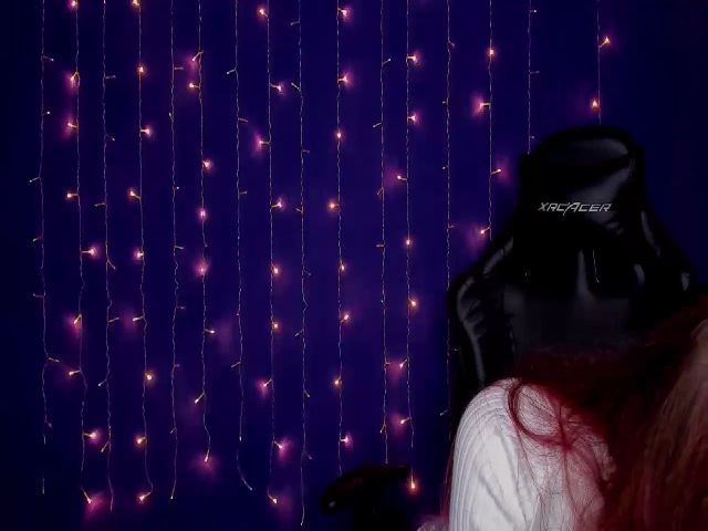 Live sex webcam photo for JaneNichols #268553627