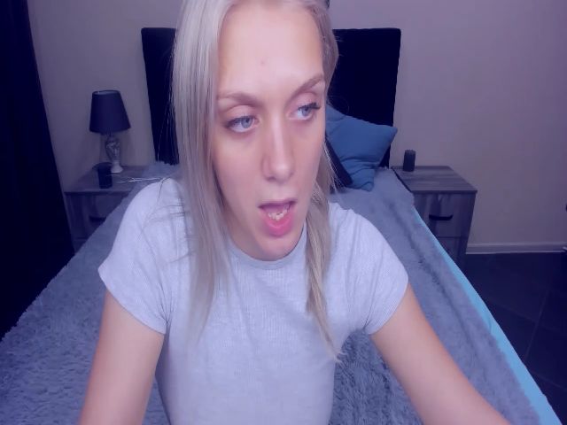 Live sex webcam photo for MeganKind #268559873