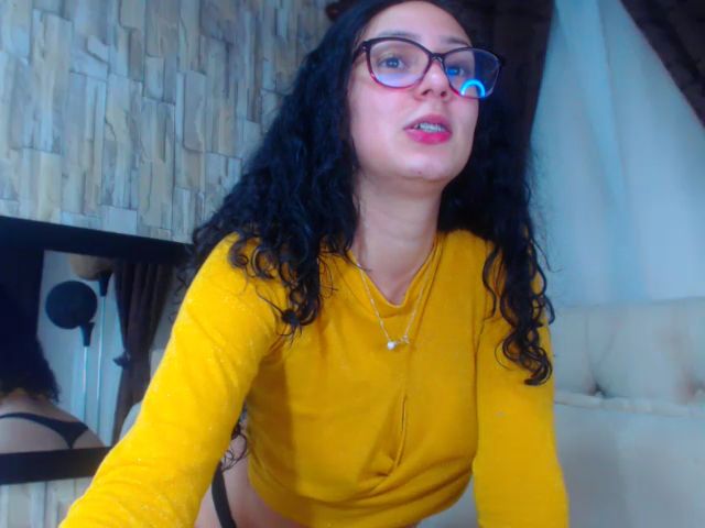 Live sex webcam photo for Karorivero #268560004