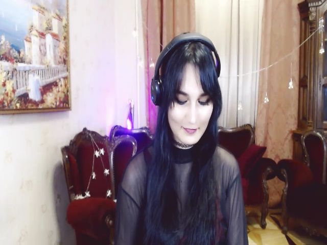 Live sex webcam photo for GraceLuv #268566824