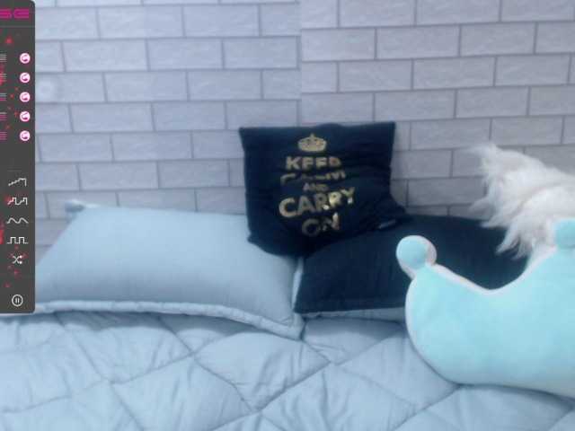 Live sex webcam photo for Lu-baby #268552506