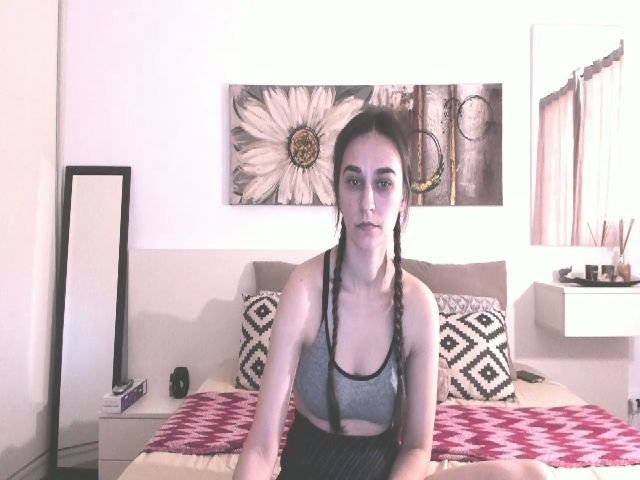 Live sex webcam photo for CassidyJoy #268566292