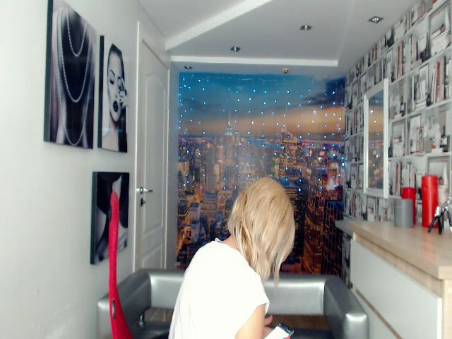 Live sex webcam photo for Lovely_della #268567846