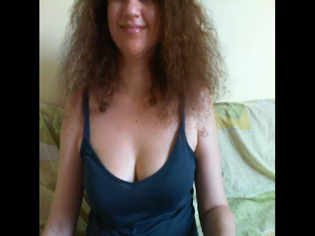 Live sex webcam photo for Aronia #268556116