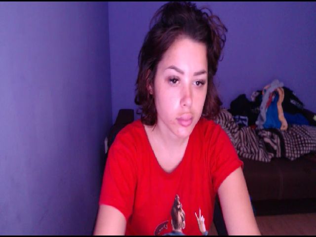 Live sex webcam photo for LoveJulliette #268560406