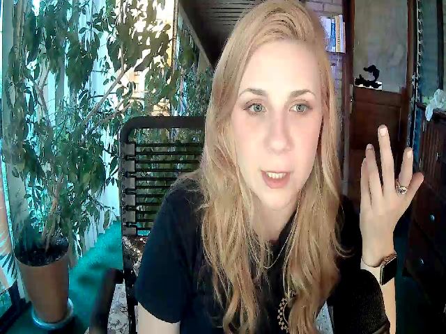 Live sex webcam photo for Sweetestlilly #268550637