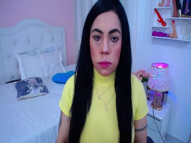 Live sex webcam photo for Petite_camila #287864856