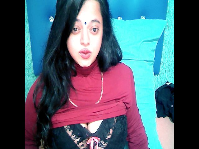 Live sex webcam photo for Sexyval4u #268559982