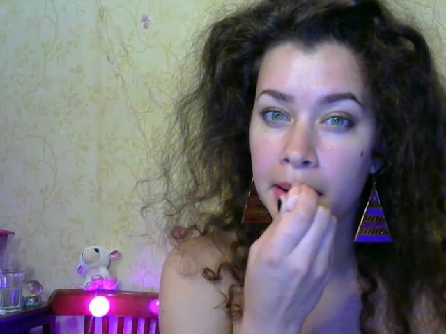 Live sex webcam photo for SofiAmeli #268571913