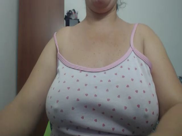 Live sex webcam photo for squirtx_hott #268553203