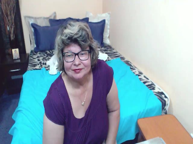 Live sex webcam photo for xSweetKarina #268561149